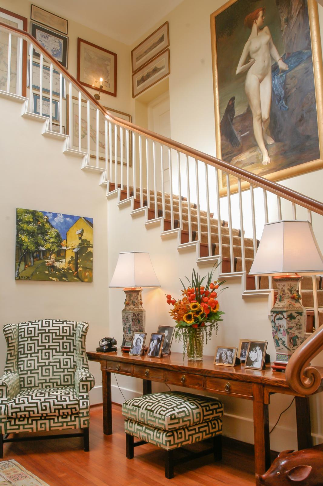 Read more about the article How to Hang Pictures on a Staircase